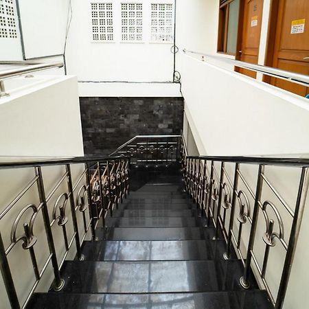 Koolkost Near Padjadjaran University - Minimum Stay 6 Nights Бандунг Екстер'єр фото